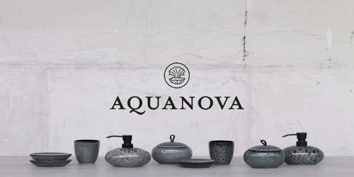 Aquanova tvättkorgar och inredning till badrummet. Stort utbud hos NEYE