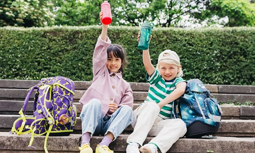 Ergobag skoletasker til piger og drenge. Se alt til skolestart på neye.dk